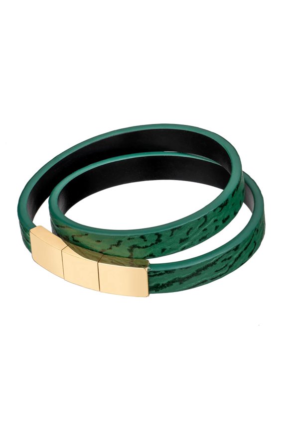 Double Shark Leather Bracelet – Luxurious Craftsmanship for Refined Style (Forest Green (Gold))