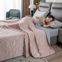 Double-Sided Bedding Quilt for All Seasons - Soft Polyester with Lozenge - 100x150cm Size for Bedroom Comfort and Machine Washable Convenience