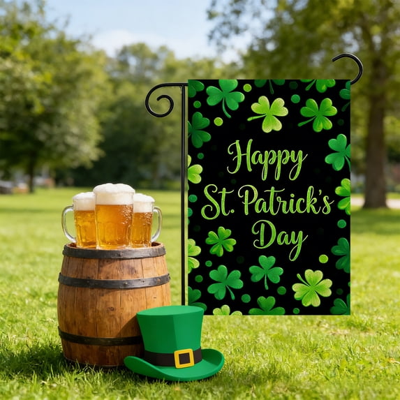 Double Sided St. Patrick's Day Garden Flag, Outdoor Holiday Decor Yard Flag for Patio Fence Porch Home Decoration(D)
