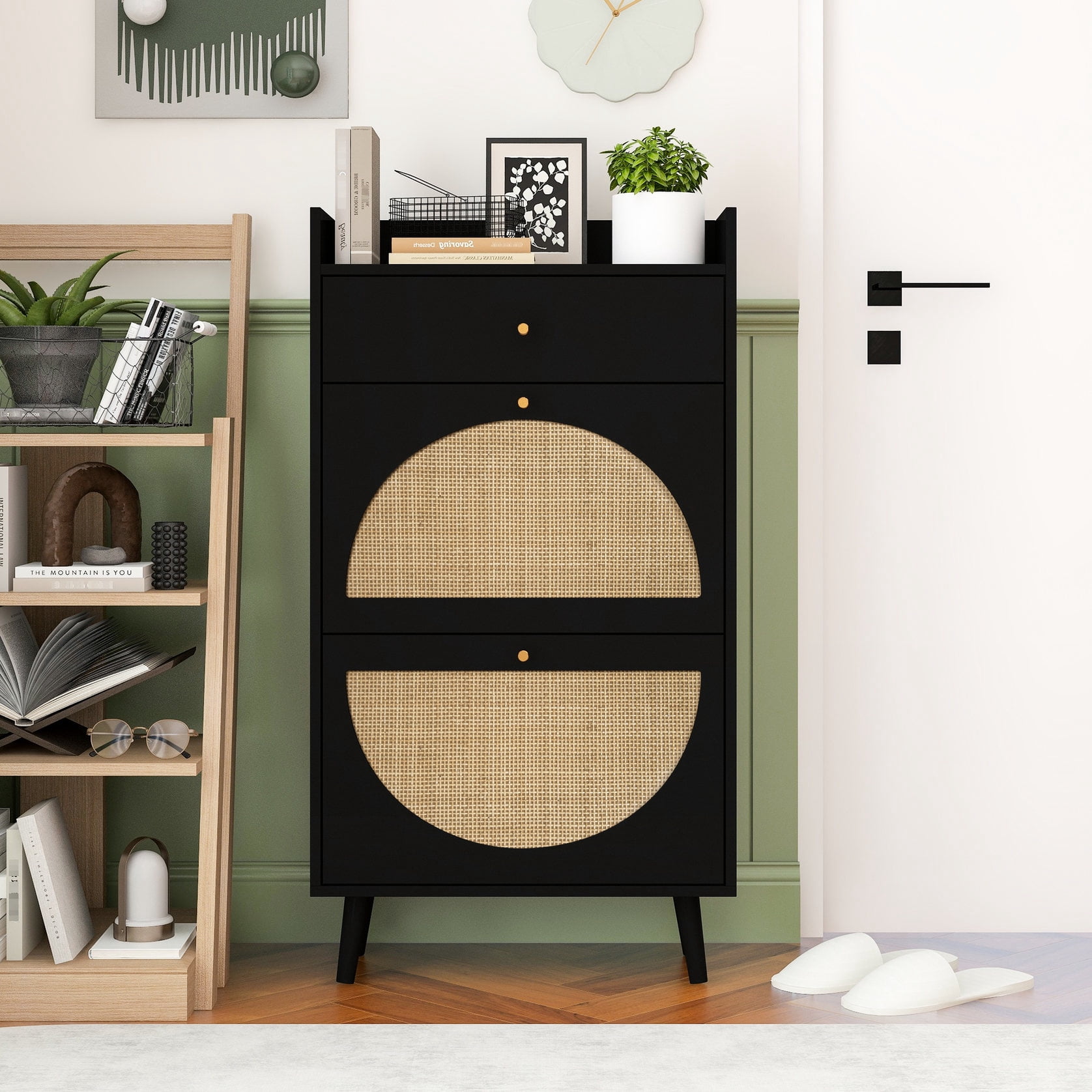 Double - layer rattan shoe rack with open back | In the entrance area ...