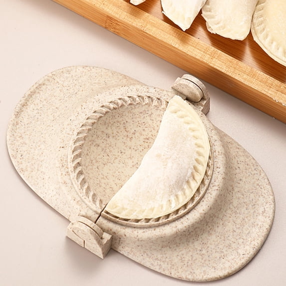Dough Press - Plastic Pastry Shaper & Empanada Maker Press With Crimped Crust Edges - Kitchen Tools For Making Dumplings, Hand Pie, Ravioli