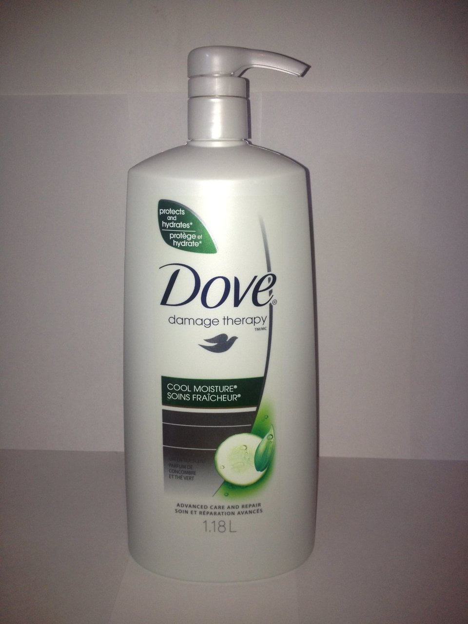 Dove Damage Therapy Cool Moisture Conditioner, 40 Oz. (1.18 Liter