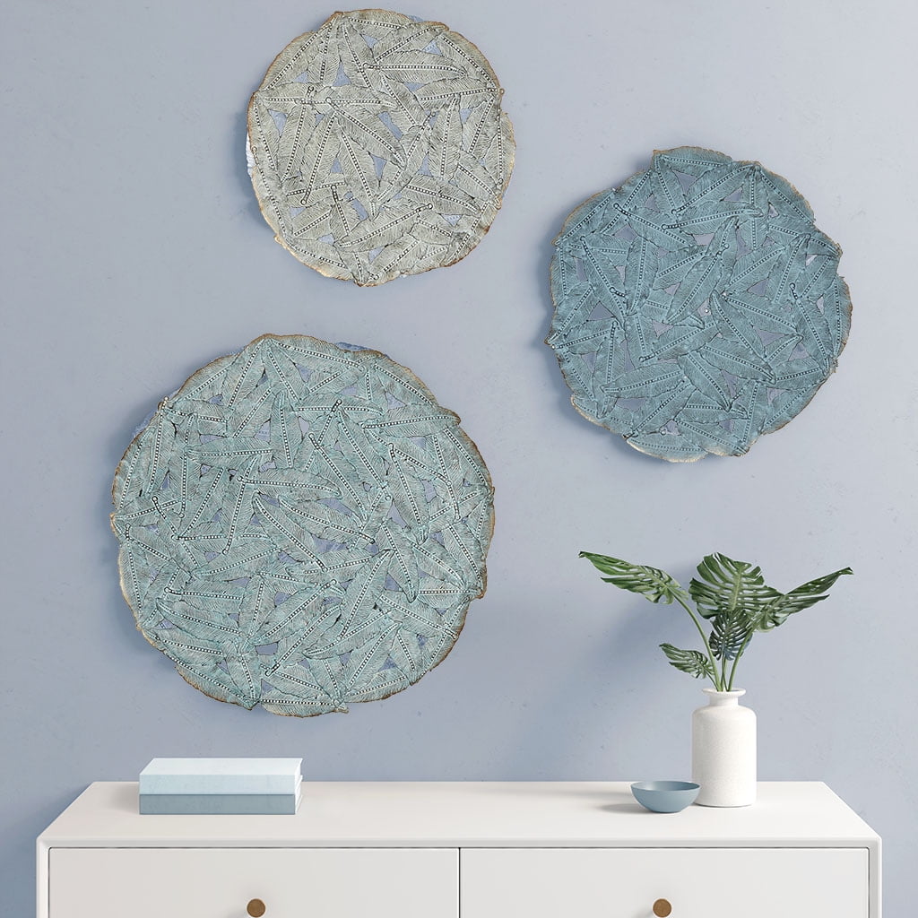 MAYEERTY Textured Feather 3-Piece Metal Disc Wall Decor Set