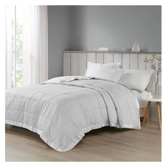 Down Alternative Blanket Oversized - Satin Trim - 90x96 Full/Queen - Embossed Microfiber - Hypoallergenic - Machine Washable - Scotchgard Treated