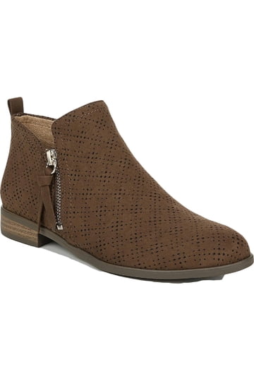 Dr. Scholl display picture 1