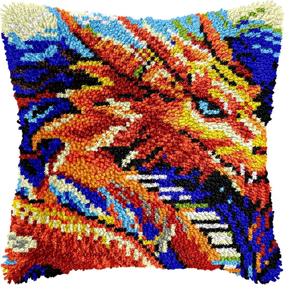 Dragon Latch Hook Pillow Kits for DIY Handmade Throw Pillow Cushion Embroidery Latch Hooking Pillowcase Kits with Preprinted Canvas Crochet Yarn Kits 17''X 17''(g100)
