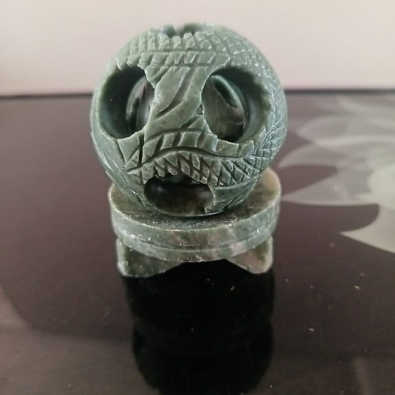 Dragon Phoenix Stone Ball Feng Shui Sculpture Wealth Symbol Home Entryway Decor Ornament 5.5cm