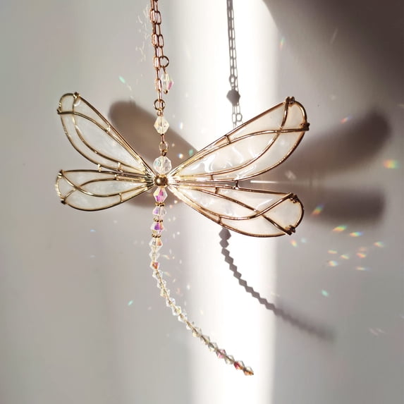 Dragonfly Crystal Suncatcher Rainbow Maker Prism,Hanging Crystals Ornament for Window Garden Home Decor