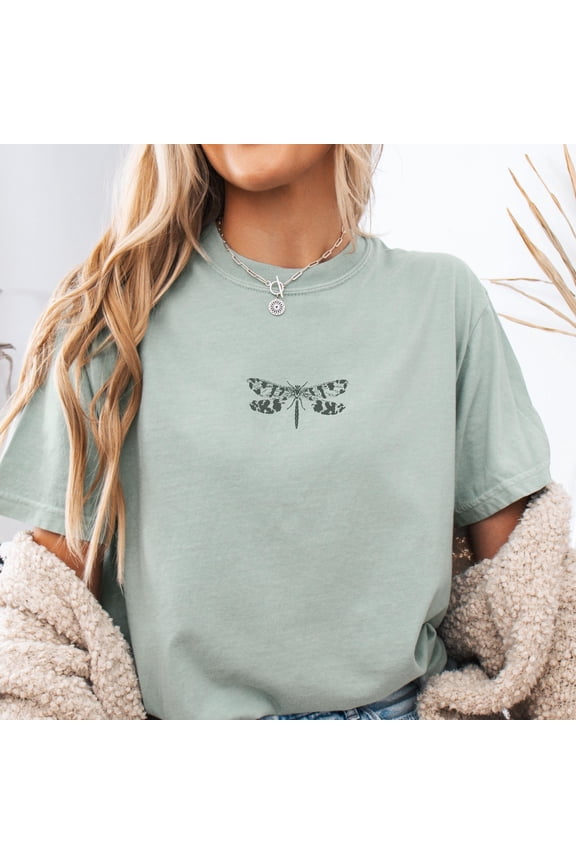 Dragonfly Shirt Mystical Insect Shirt Preppy Stuff Womensclothing Dragonfly Gifts Dragon Fly Shirt Botanical Shirt Garden Witch Tee Shirts