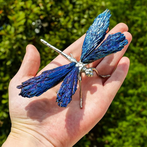 Dragonfly Statue Natural Electroplated Blue Tourmaline Dragonfly Decor Collection Natural Home Decor Healing Crystals Dragonfly Gift for Women 4.33"