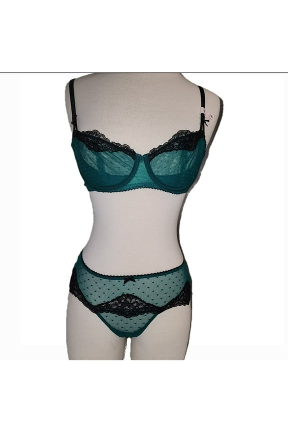 Dream Angels Wicked Unlined Bra & Lace-Trim Hipster Thong Panty - 34B/Small