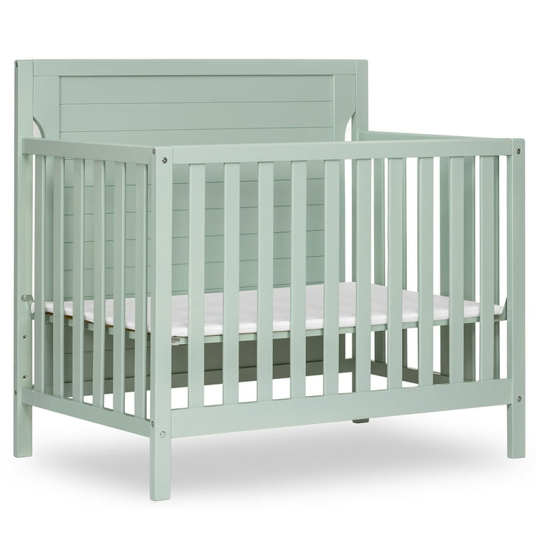 Dream On Me Bellport 4 in 1 Convertible Mini/Portable Crib in