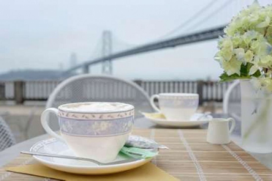 Dream Cafe Bay Bridge - 1 Canvas Art - Alan Blaustein (12 x 18)