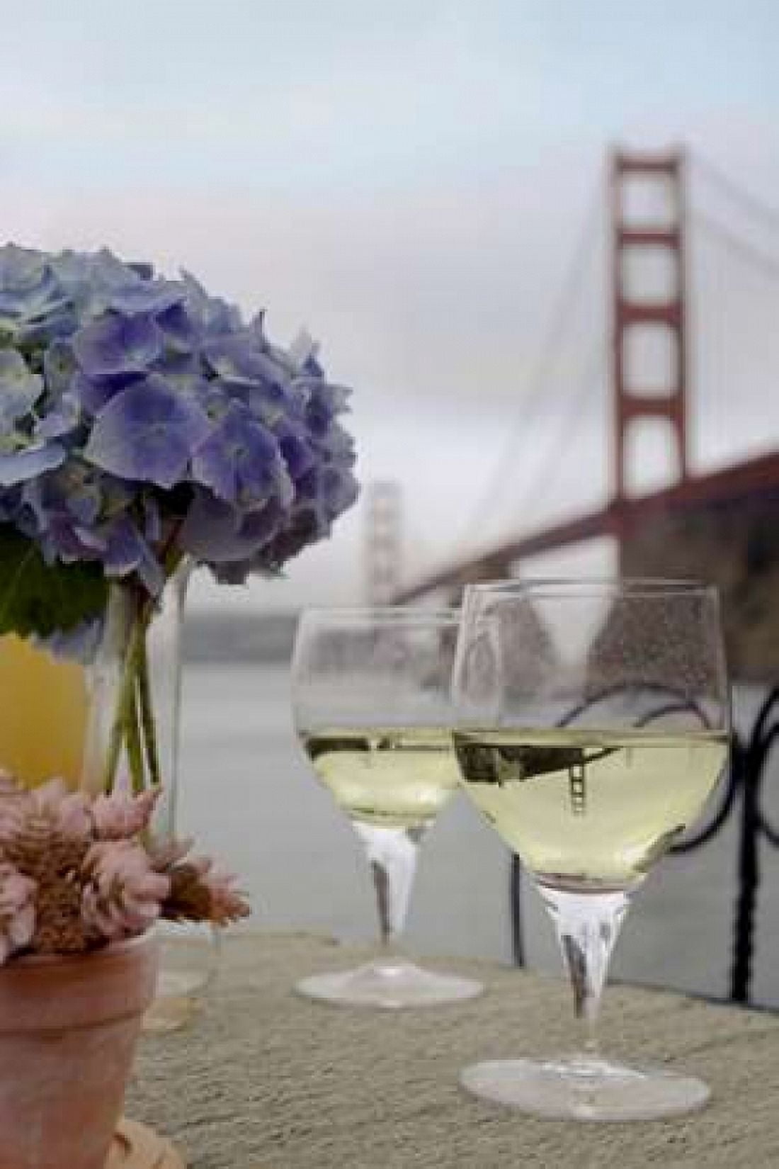 Dream Cafe Golden Gate Bridge - 4 Canvas Art - Alan Blaustein (24 x 36)