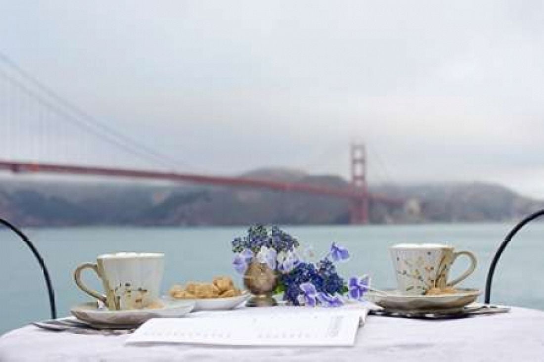 Dream Cafe Golden Gate Bridge - 54 Canvas Art - Alan Blaustein (24 x 36)