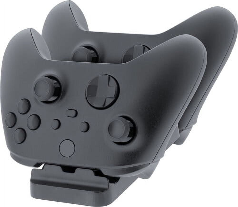 Dream Gear DGXBX-7601 Gamer's Kit XBOX Series XS Essential Accessories