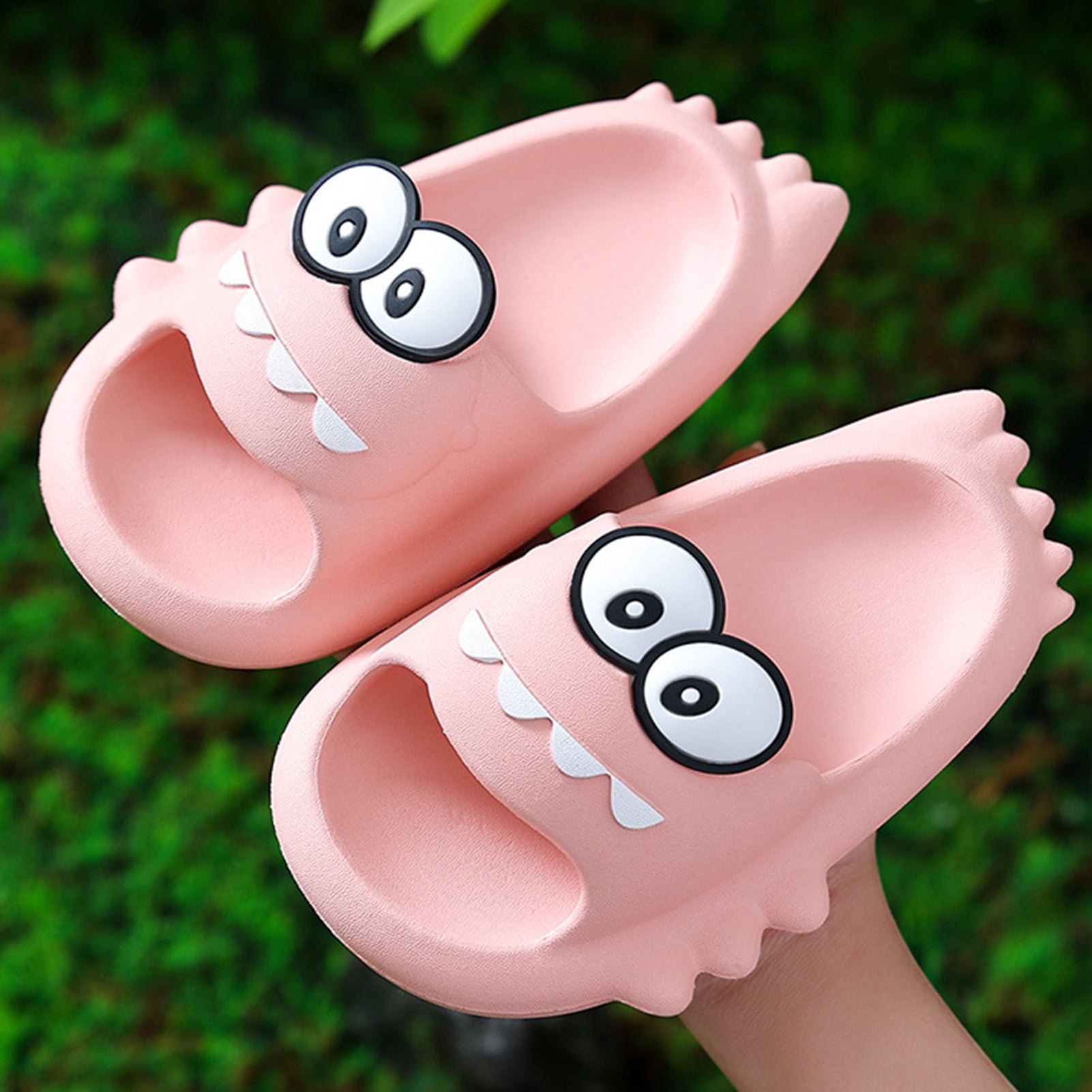 Dream Lifestyle Clogs Boys Girls Lightweight Open Toe Beach Pool Slides  Sandals Little Baby Cute Cartoon Shark Shower Slipper Toddler Non-Slip  Summer