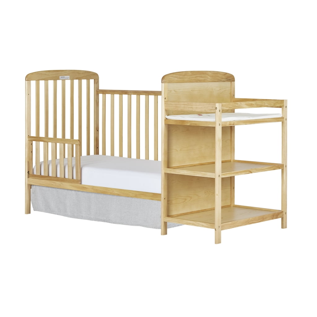 Dream On Me Marcus Changing Table And Dresser, Natural