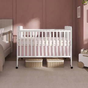 Dream On Me Carson Classic 3-in-1 Portable Crib in White, Removable Wheels, Converts from Baby Crib to Toddler Bed, Day Bed and Kids Sofa, Three Adjustable Mattress Height Positions
