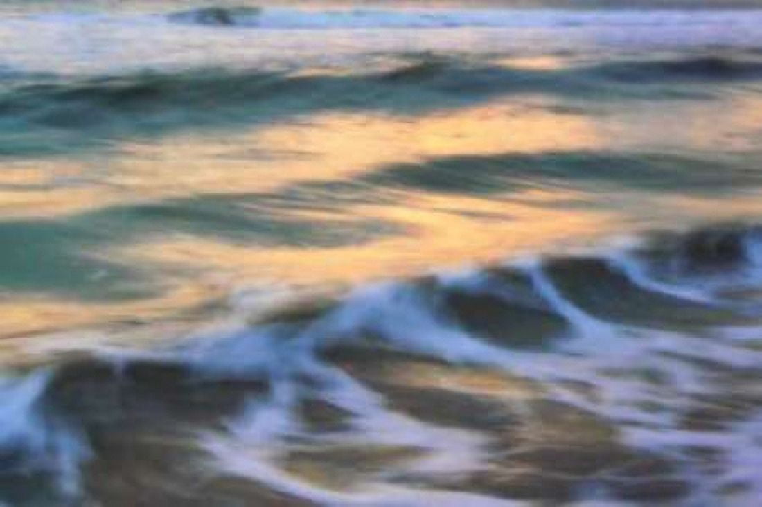 Dream Waves I Canvas Art - Alan Hausenflock (20 x 28)