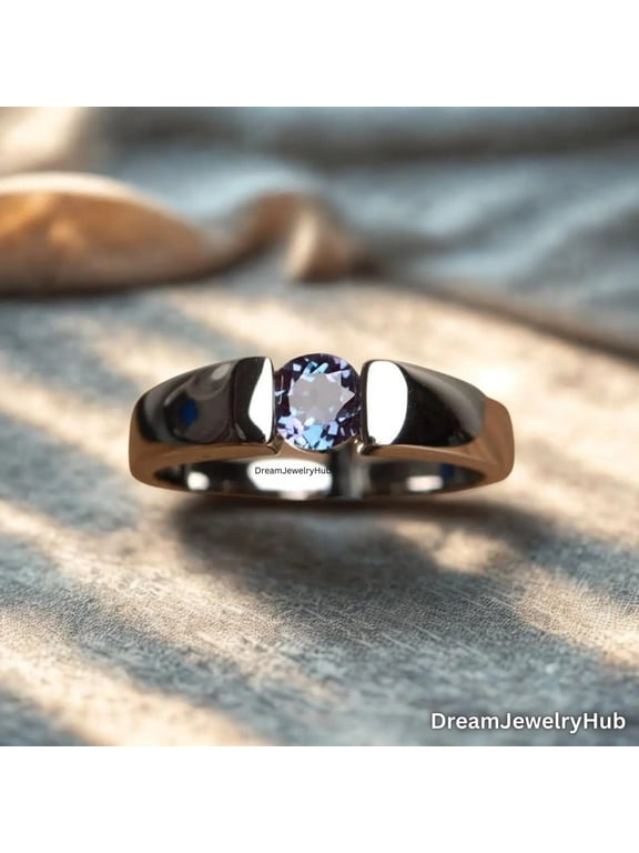 Alexandrite Ring for Women, 6x6mm Round Lab Grown June Birthstone Ring, 925 Sterling Silver Silver 5