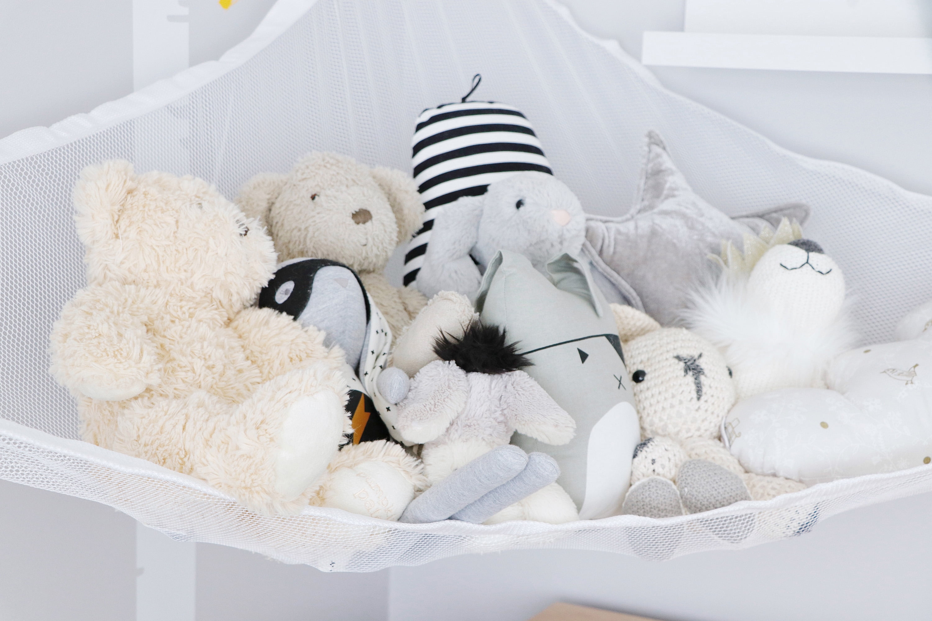 Dreambaby Jumbo Toy Storage Corner Hammock