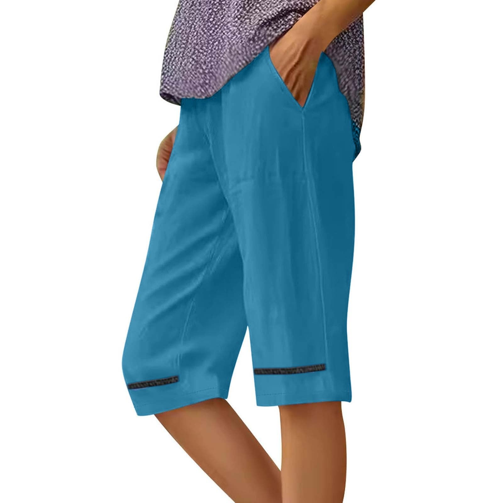 Briggs Medium Women's Linen Blend Pull-On Shorts with Pockets in Black, Suitable for Daily Wear