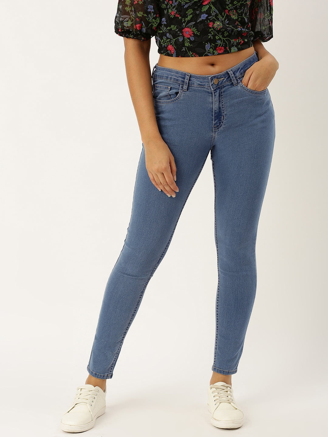 Buy The Roadster Lifestyle Co Women Blue Skinny Fit Mid Rise Mildly  Distressed Stretchable Cropped Jeans - Jeans for Women 9017993 | Myntra