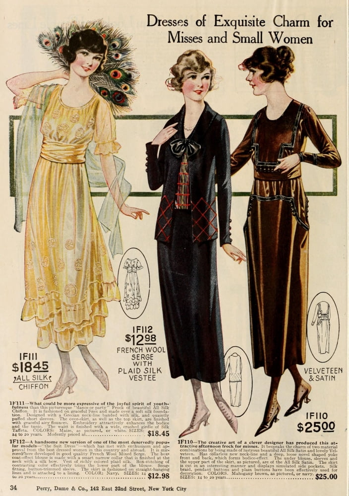 Dresses of exquisite class Canvas Art - Unknown (24 x 36)