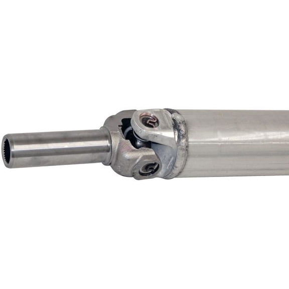 Drive Shaft P/N:946-003 Fits select: 2005-2007 CHEVROLET SILVERADO, 2005-2007 GMC NEW SIERRA