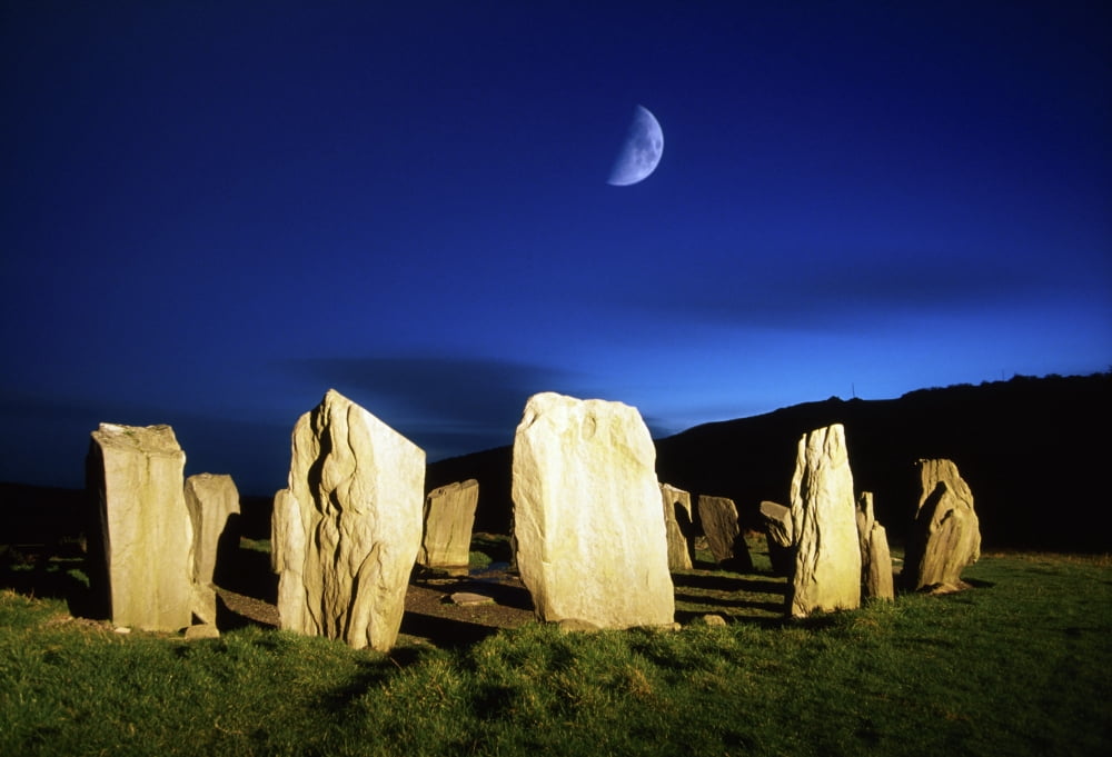 Drombeg County Cork Ireland Moon Over Stone Circle Canvas Art - Richard Cummins Design Pics (18 x 12)