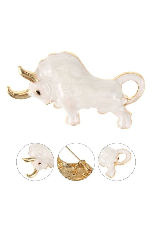 White Brooch Pin for Clothing, Wear-Resistant Accessory with Unique Design, Stylish Fashion Jewelry
