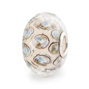Trollbeads Drops of Kindness Glass Bead, 1 Count