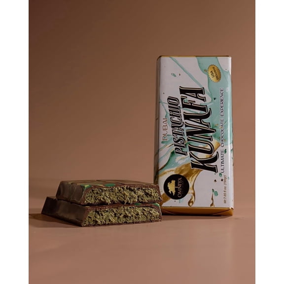 OMNIYA Delicacy Dubai Viral Kunafa Pistachio Milk Chocolate Bar, Crispy, 1 Count, 190g