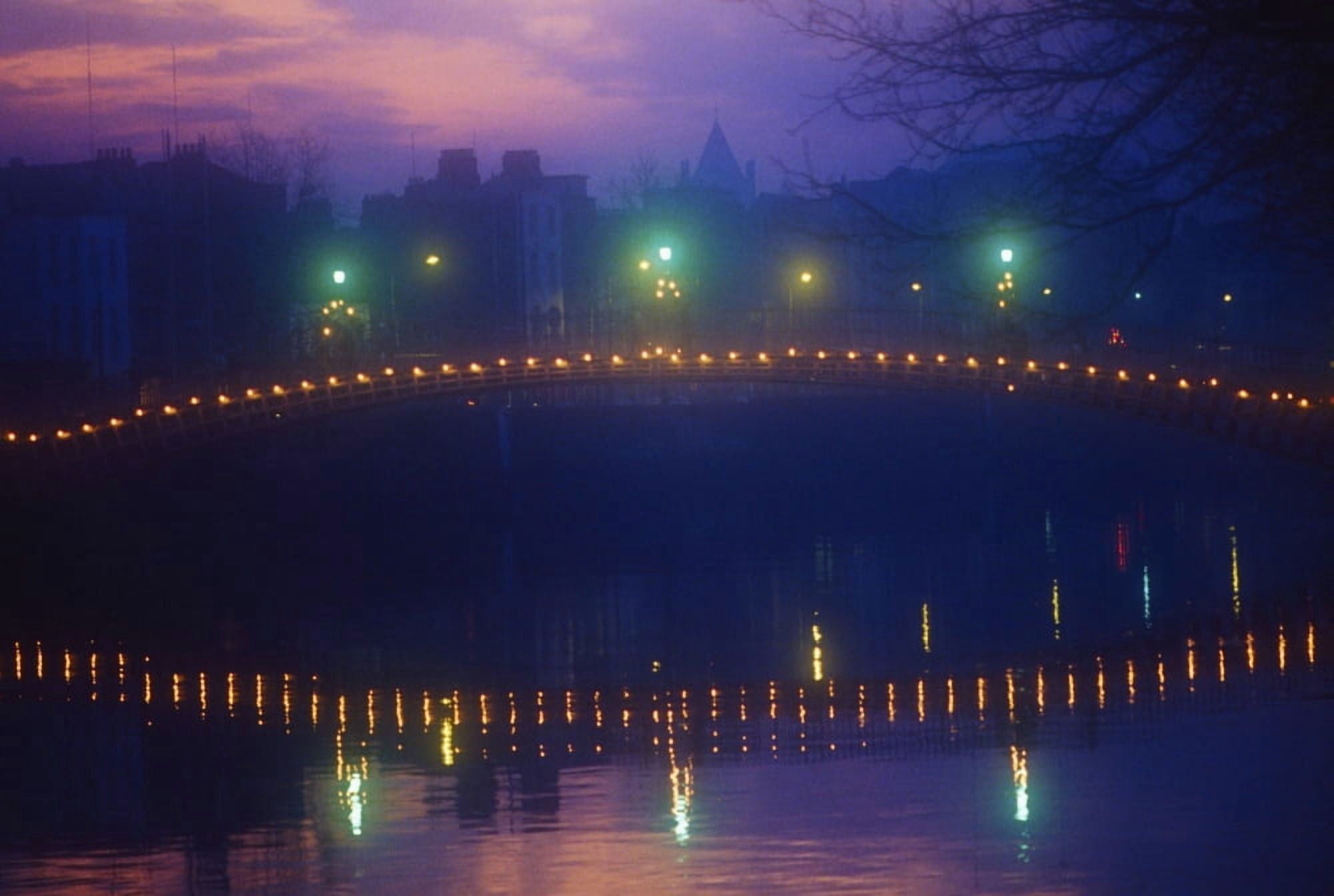 Dublin River Liffey Hapenny Bridge Canvas Art - The Irish Image Collection Design Pics (36 x 24)