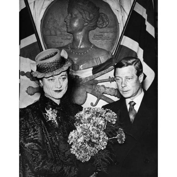Duchess Of Windsor Wallis Simpson And Prince Edward History (24 x 36)
