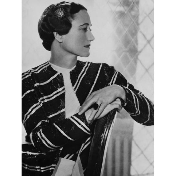 Duchess Of Windsor Wallis Simpson History (24 x 36)