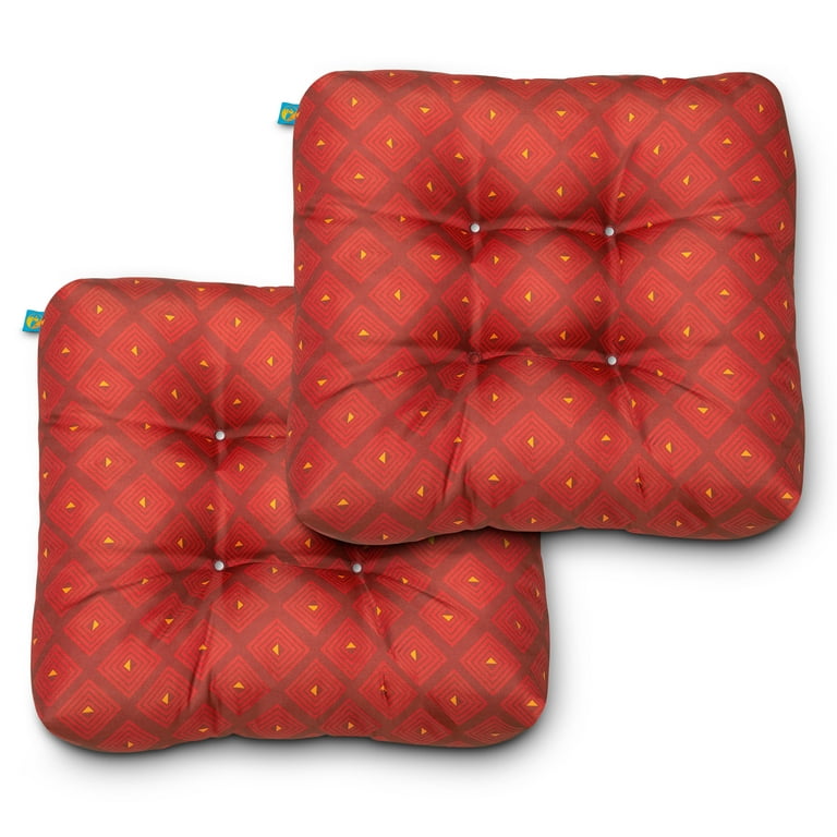 https://i5.walmartimages.com/seo/Duck-Covers-19-x-19-Red-Square-Chair-Outdoor-Seating-Cushions-with-Water-Resistant-Fabric-2-Pack_8f69b747-124b-479b-81fb-34fb35a05387.b73e2e043df60b165f240b73f4b74236.jpeg?odnHeight=768&odnWidth=768&odnBg=FFFFFF