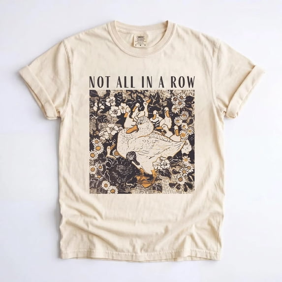 Ducks Not in a Row T-Shirt, Funny Vintage Mama Duck Cottagecore Graphic Tee