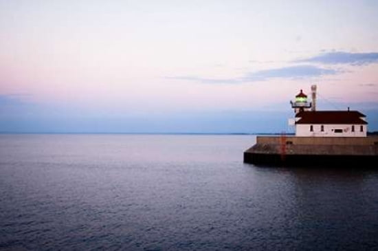 Duluth Lighthouse Canvas Art - Beth Wold (20 x 28)