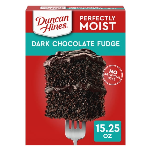 Duncan Hines Dark Chocolate Fudge Cake Mix, Valentine's Day Baking, 15.25 oz.