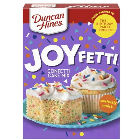 Duncan Hines Signature Perfectly Moist Rainbow Confetti Cake Mix, 15.25 oz