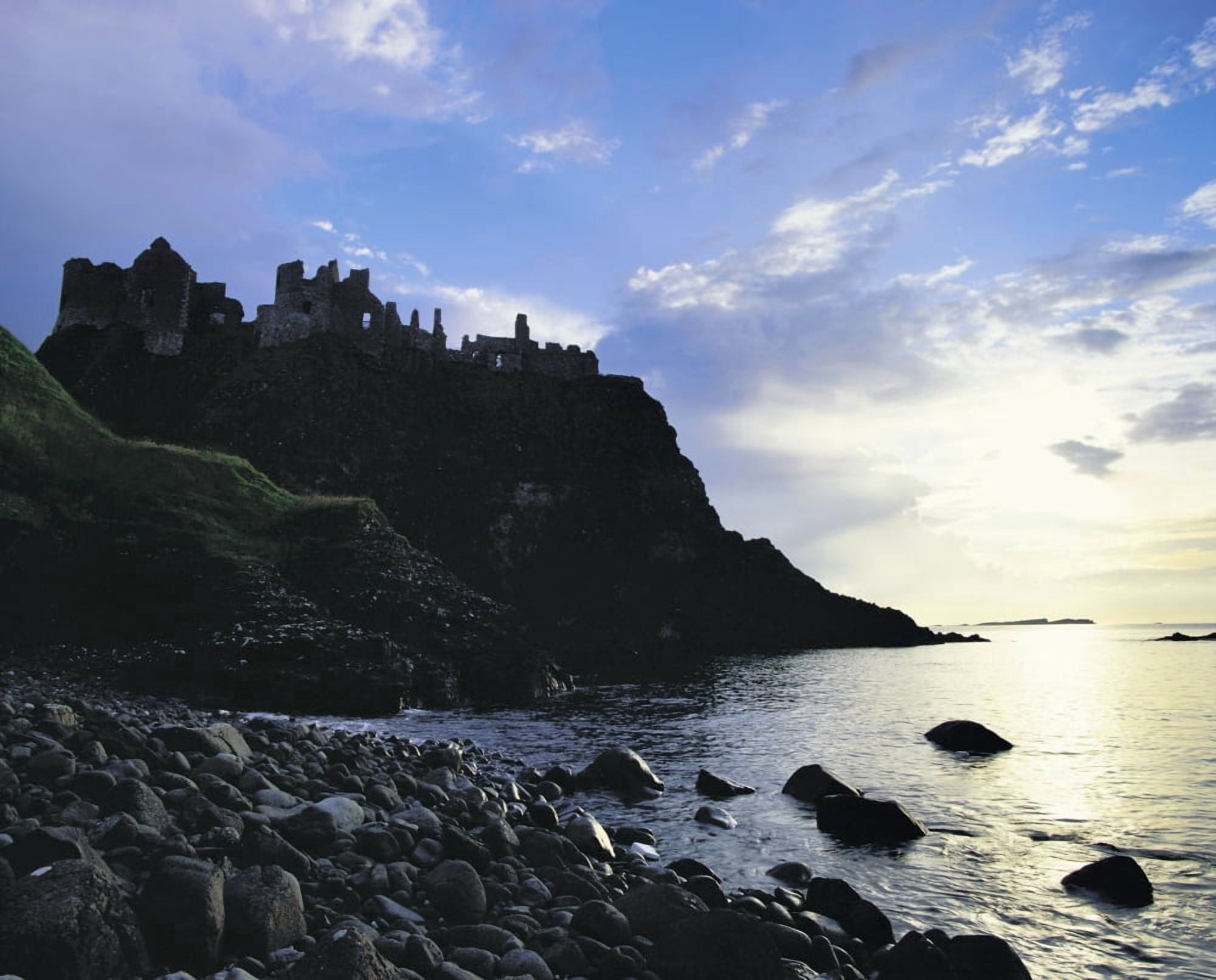 Dunluce Castle Co Antrim Ireland Canvas Art - The Irish Image Collection Design Pics (17 x 13)