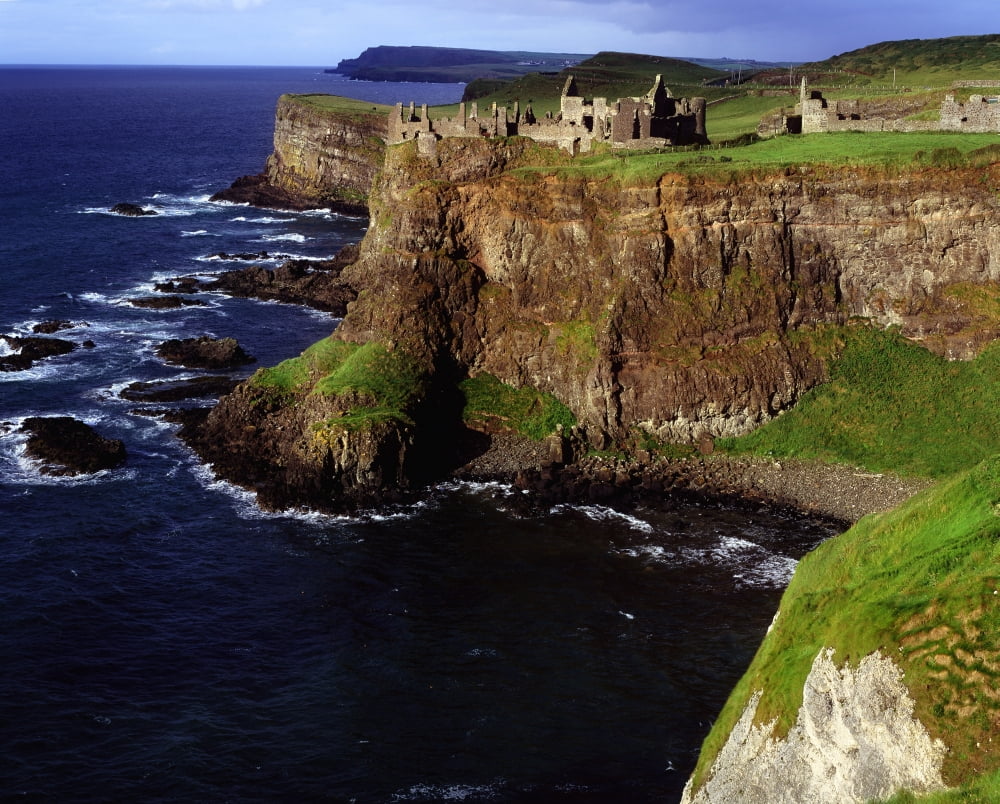 Dunluce Castle Co Antrim Ireland Canvas Art - The Irish Image Collection Design Pics (30 x 24)