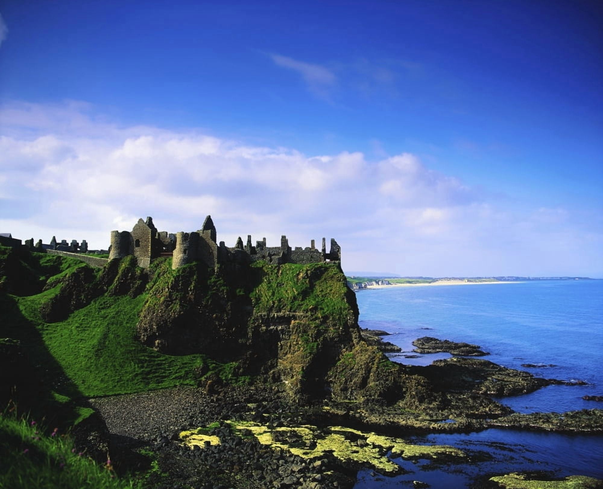 Dunluce Castle Co Antrim Irish 13Th Century Castle On A Basalt Outcropping By The Atlantic Canvas Art - The Irish Image Collection Design Pics (17 x 13)