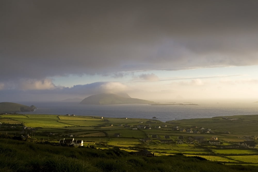 Dunquin County Kerry Ireland Vista Of Seascape And Islands Canvas Art - Peter McCabe Design Pics (17 x 11)
