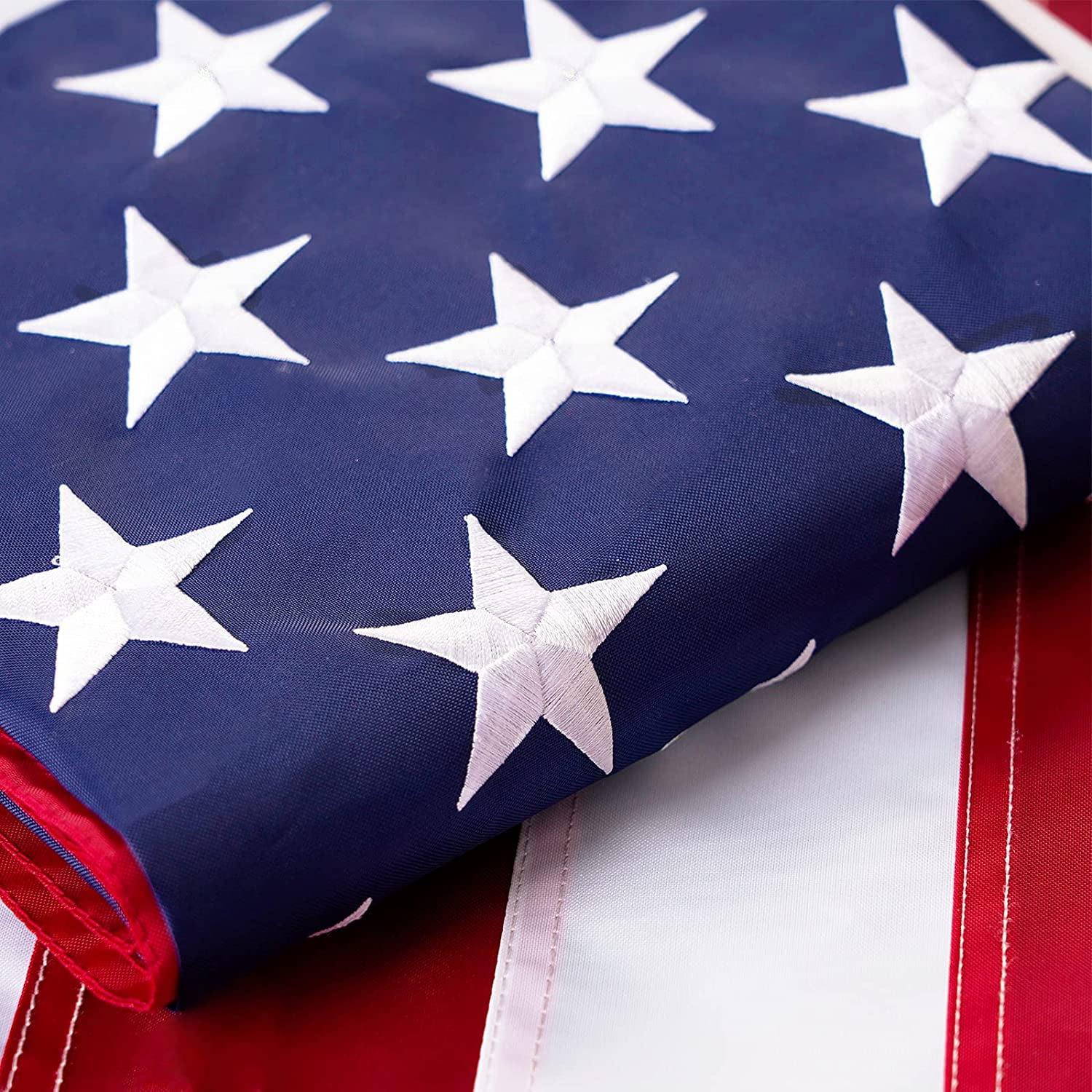 Durable American USA US Flag 4x6 Embroidered Stars Sewn Stripes Longest Lasting Us Flag Made from Oxford Nylon Indoor with Brass Grommets