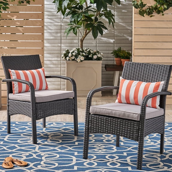 Durable Patio Furniture / Outdoor Reading / Relaxing Seating Solution