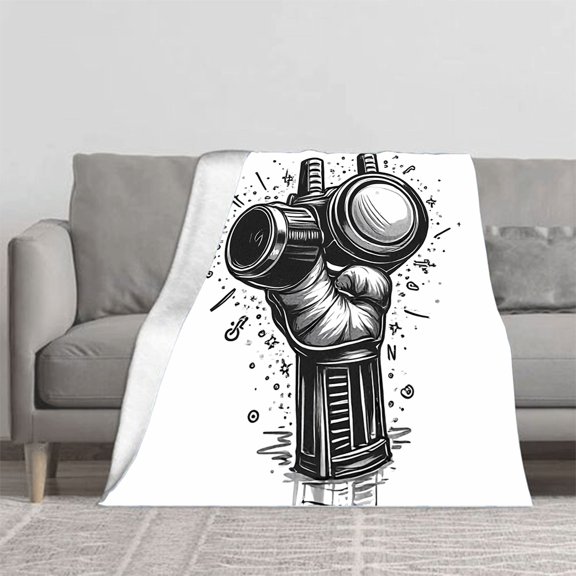 Durable Soft & Warm Flannel Blanket - Cozy Monochrome Design Perfect for Sofa Travel Bed & Chair - Stylish & Comfortable