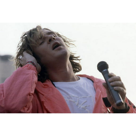 Duran Duran Simon Le Bon in concert 1980's pose in pink jacket and white shirt 24x36 Poster